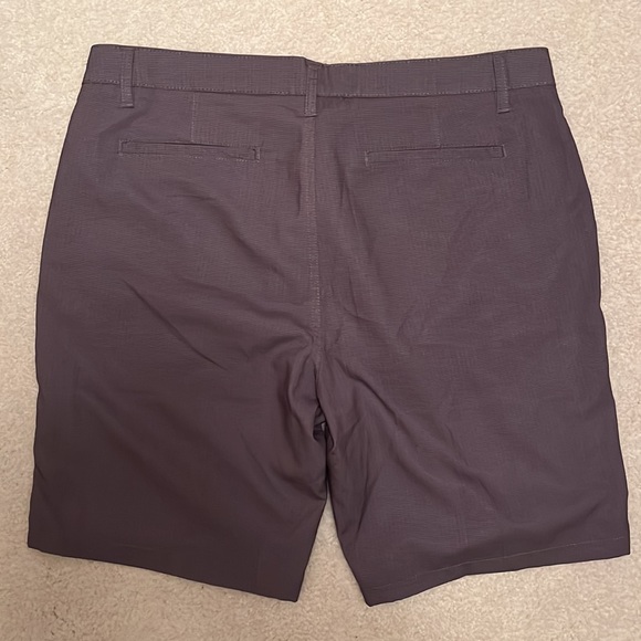 Men’s Hurley Bathing Suit Shorts Size: 36 - Picture 2 of 2